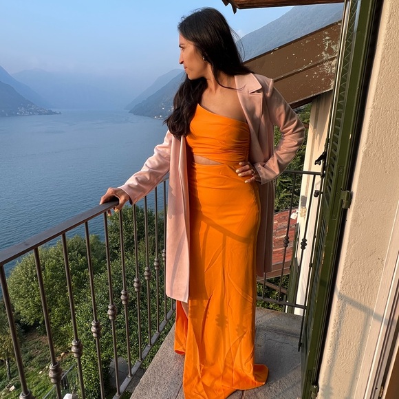 Meet your Posher, Elaina - Picture 4 of 9